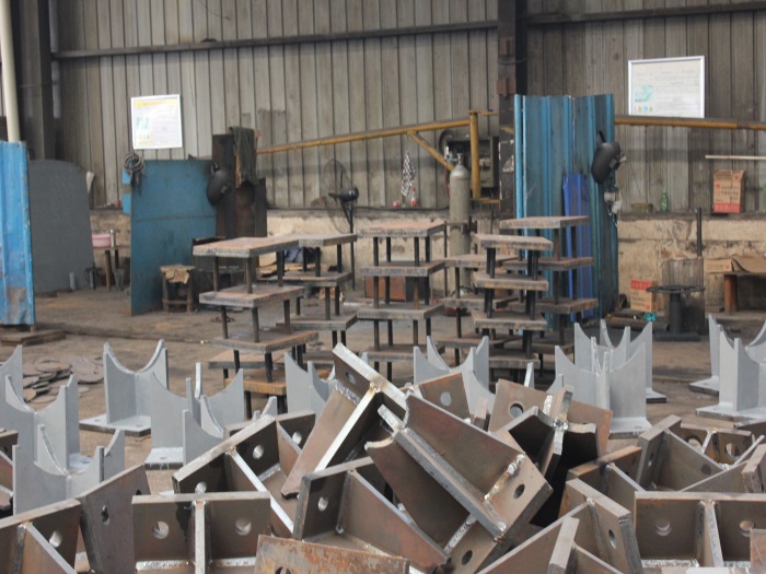 泰兴螺栓球支座